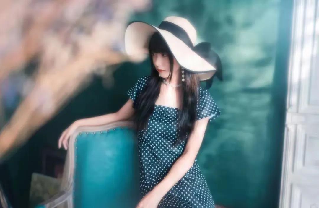 人到中年，你感悟最深的是什么女人天生是弱者好像一点都不错，即使内心再强大。特别是