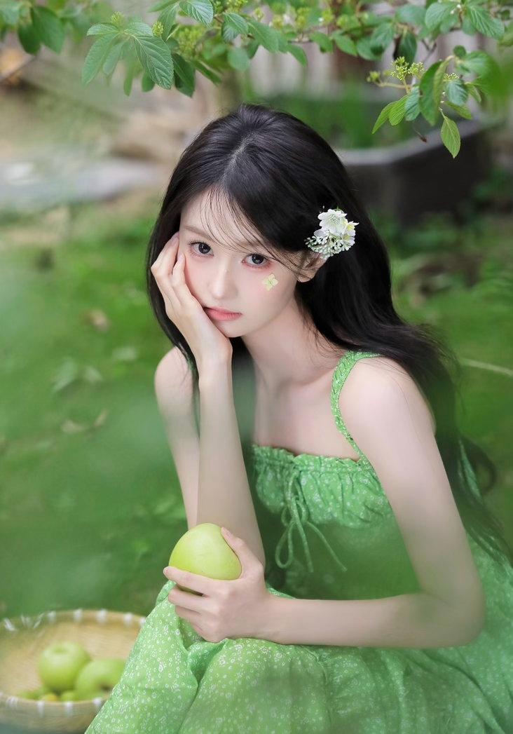 青提味的夏天，在风里漫开。