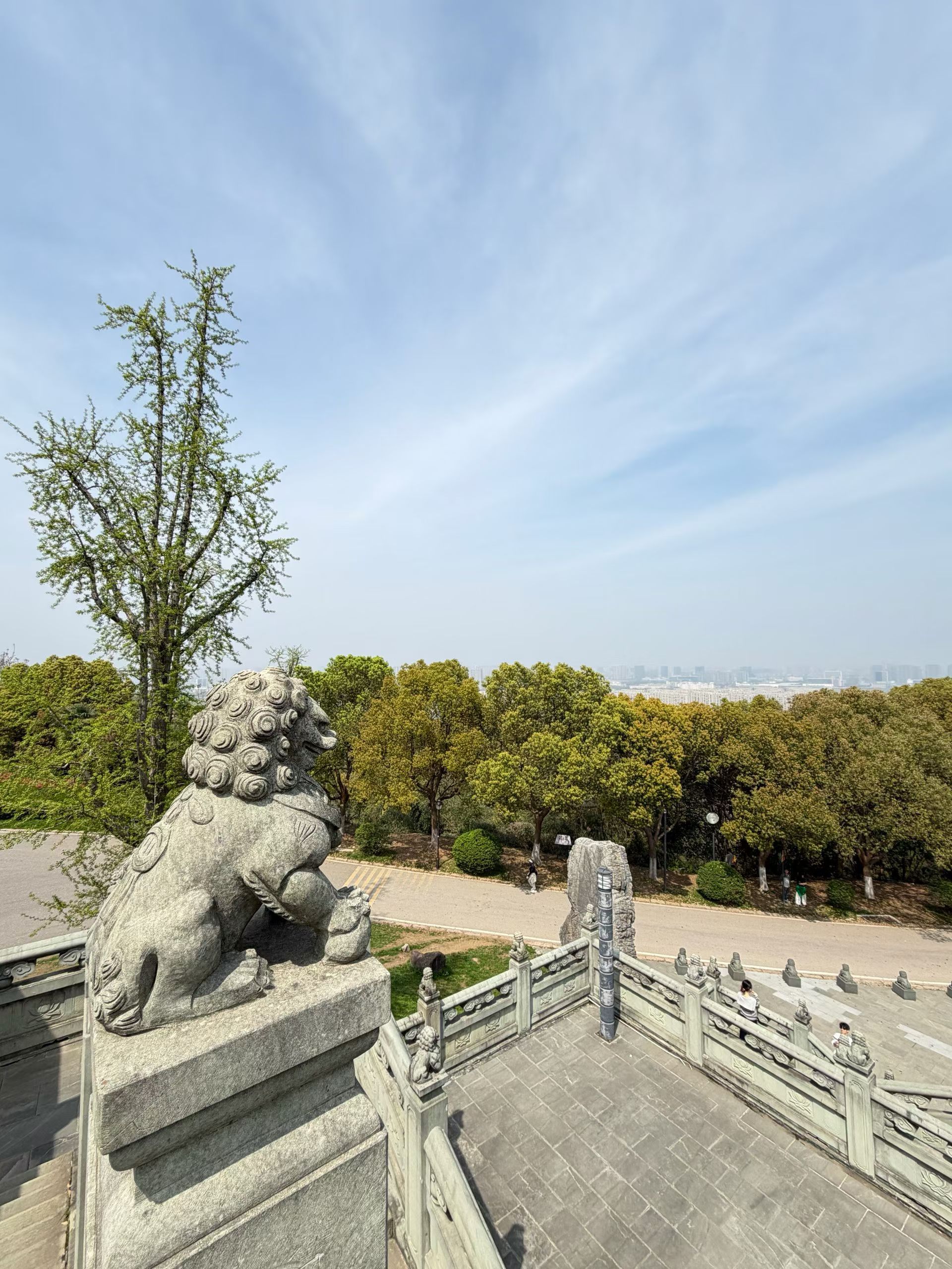 这个天气出去玩太舒服了