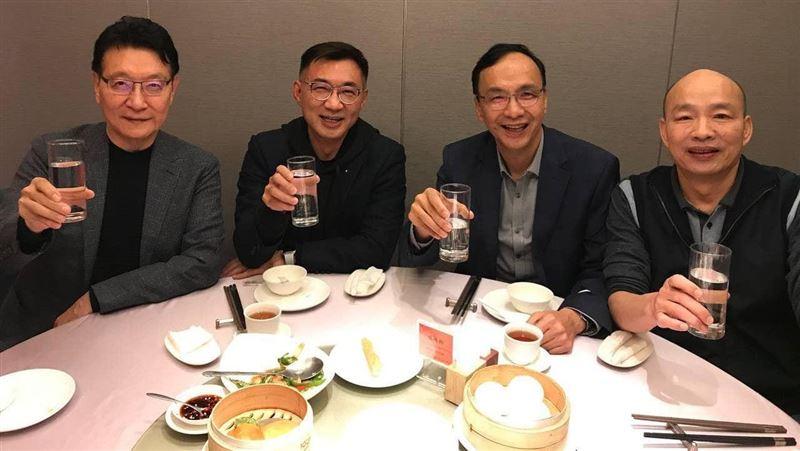 当“卖菜朗”也要做精英时，岛内终于开始担心了

季麟连因拿韩国瑜举例，风波持续不