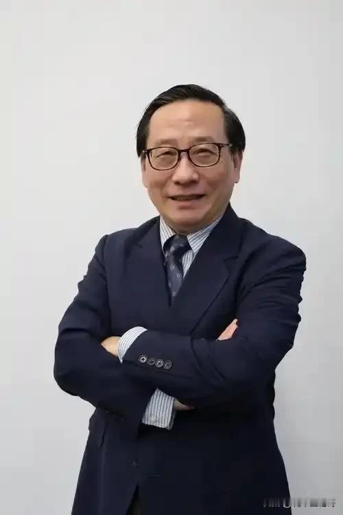 高志凯提的这个问题提得太好了！美国老拖欠联合国会费，搞得中国成了缴纳会费第一大国