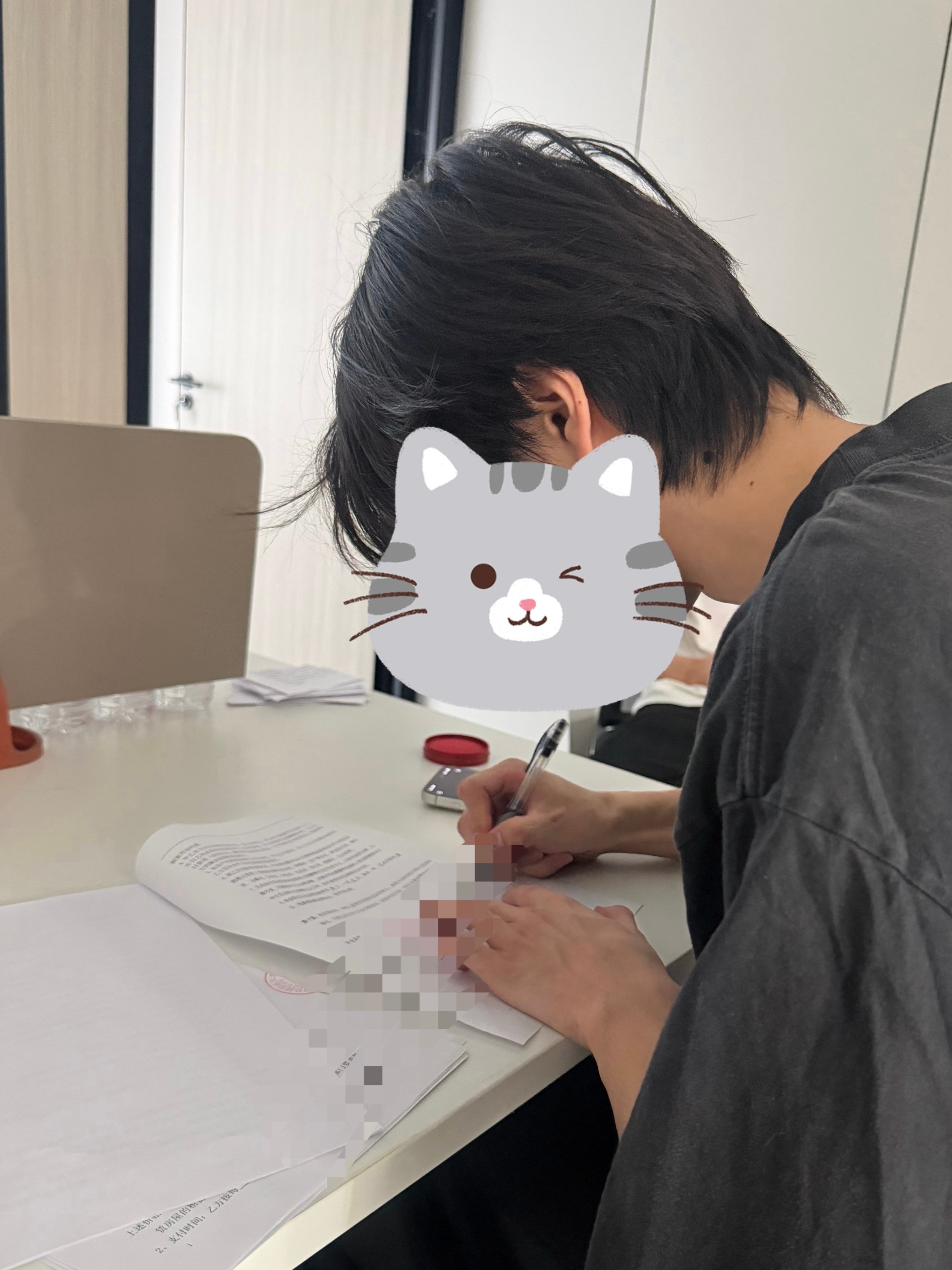 前两天跟大家说的项目就是w出钱我出力我们要新开一家拼豆手作店啦！到时候水晶啊发圈
