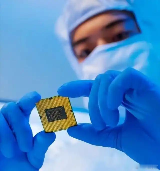 中国能否造出自己的ASML技术壁垒只是短暂的，在资金、人力、物力的具体大投资下，