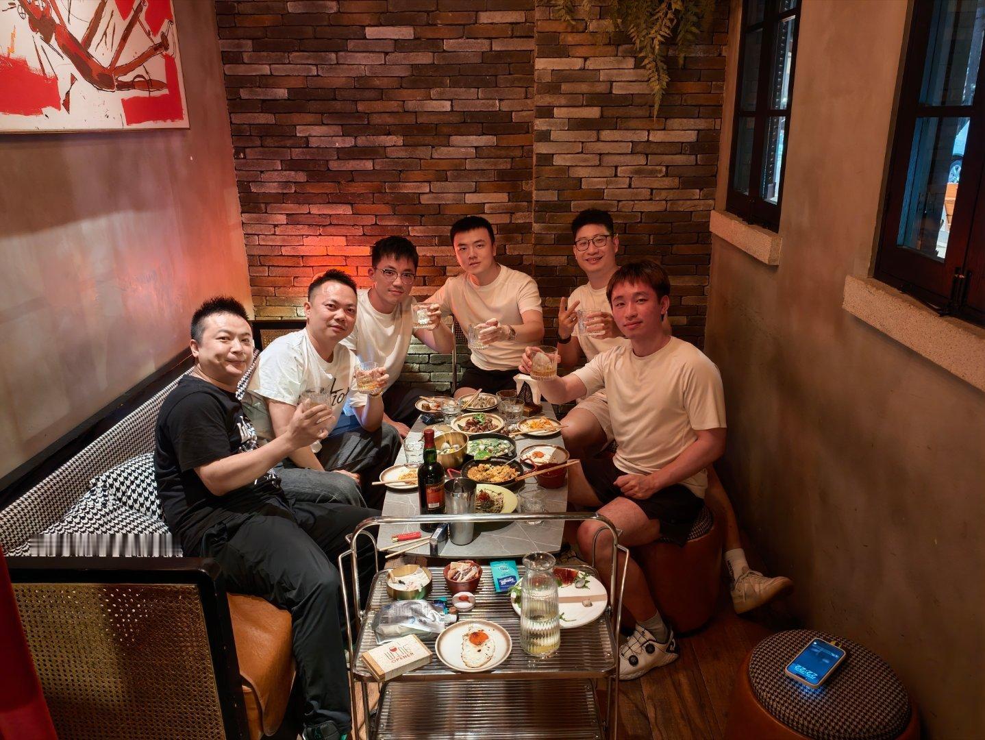 最近酒量涨了 ​​​