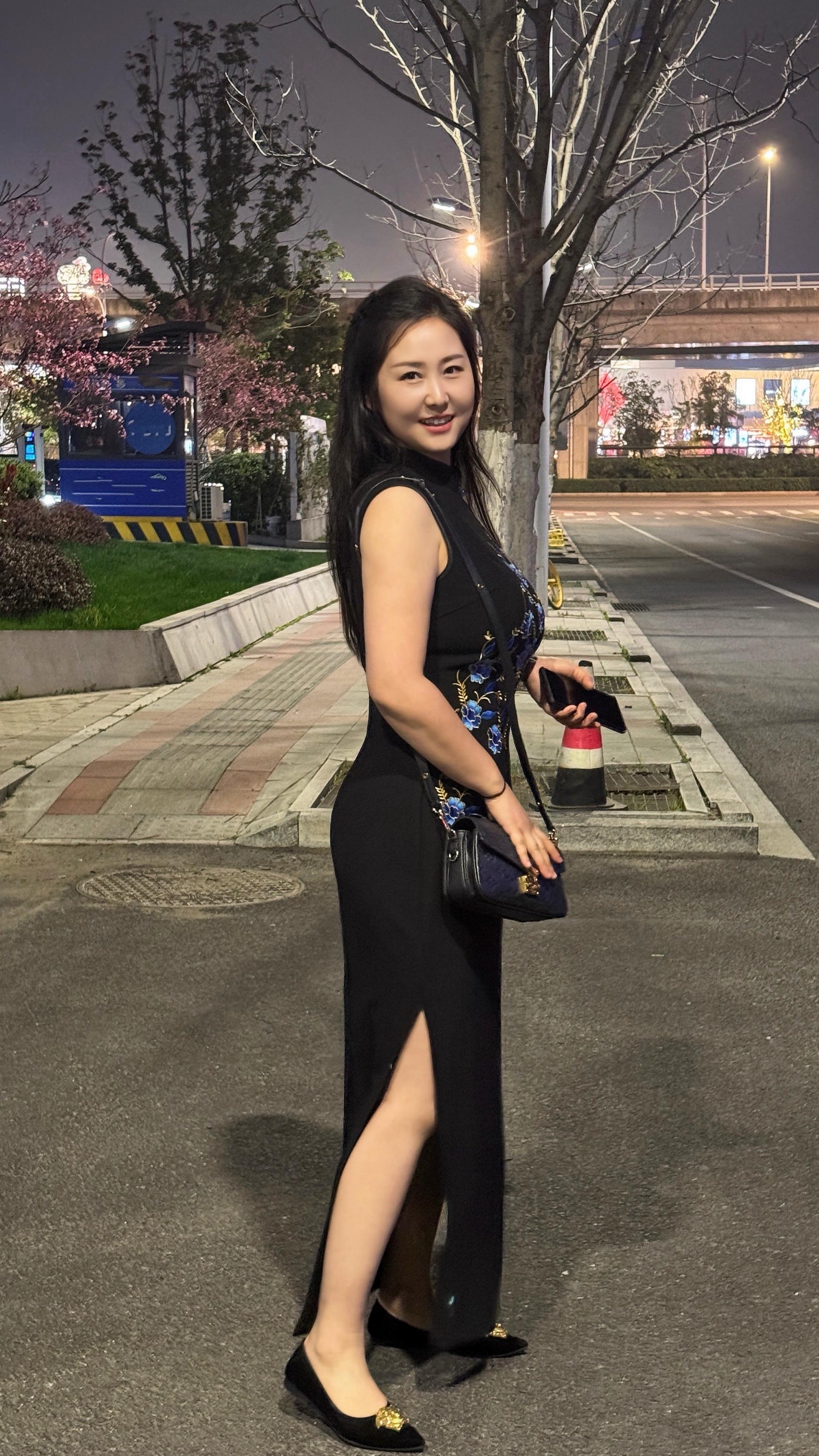 画报夫人 旗袍 春天