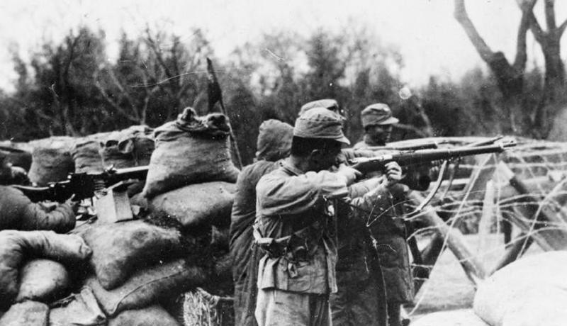 1932年蒋介石与日本签订卖国条约，何香凝奋笔作诗痛斥其枉为男儿担当吗？
193