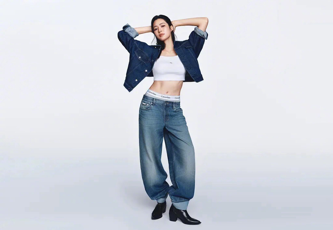 邝玲玲 in Calvin Klein 👖📷  春季广告大片，简约经典的美式
