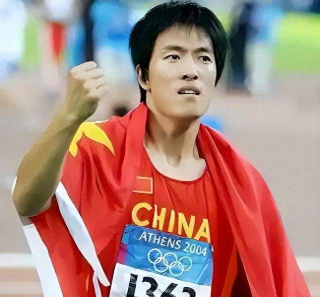 刘翔安置风波落幕，才懂姚明当年买断编制有多高明