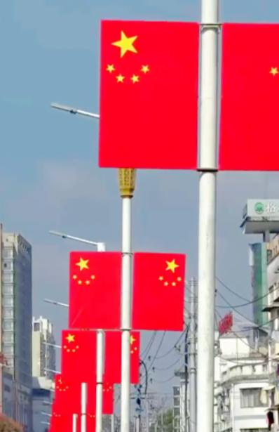 中国应向全世界公告，凡在中国历史上侵犯过中国的国家，如敢再次侵犯中国，中国将对其