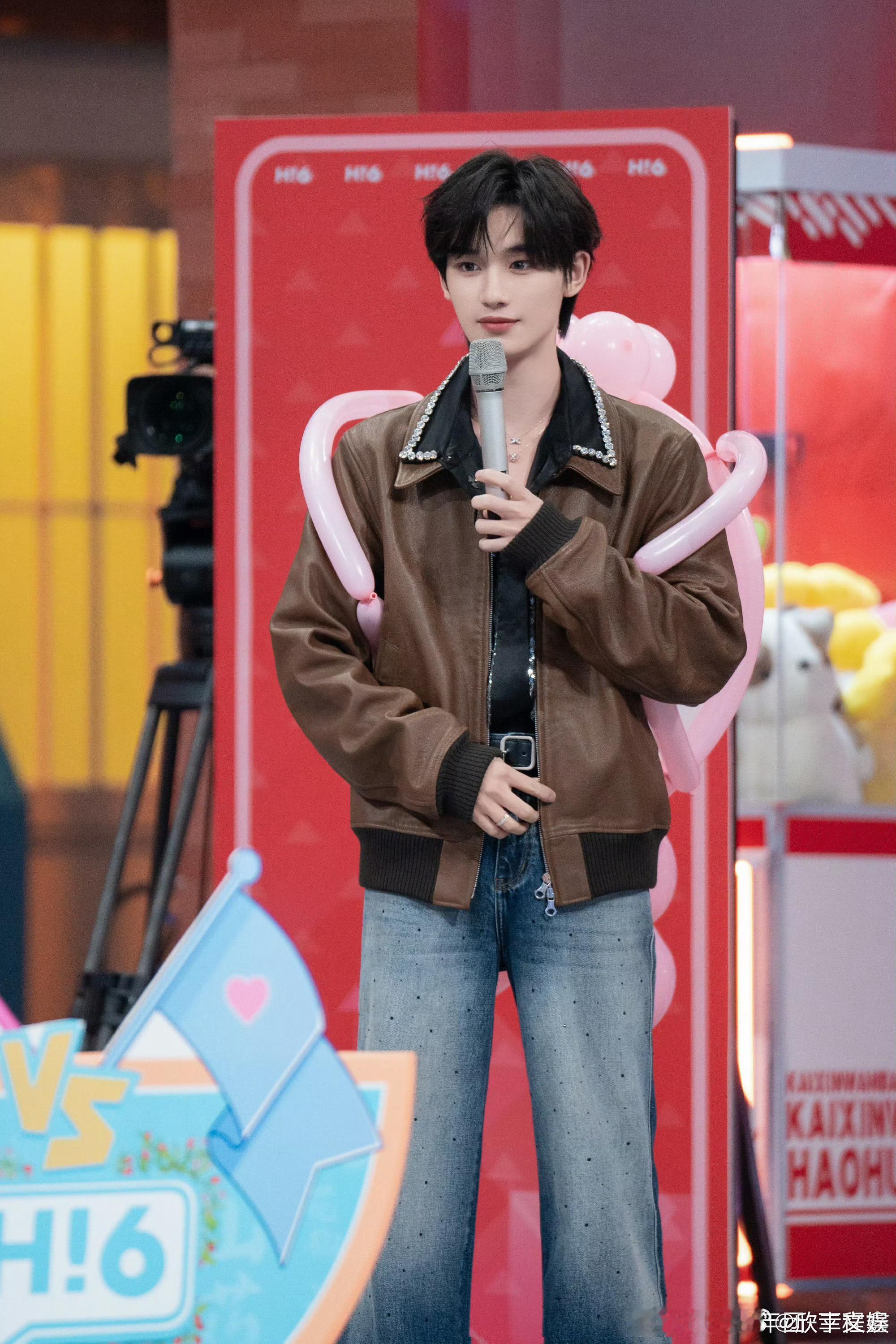 丁程鑫红温养生局丁程鑫养生局丁程鑫养生局，哇哦，[么么哒][么么哒] ​​​