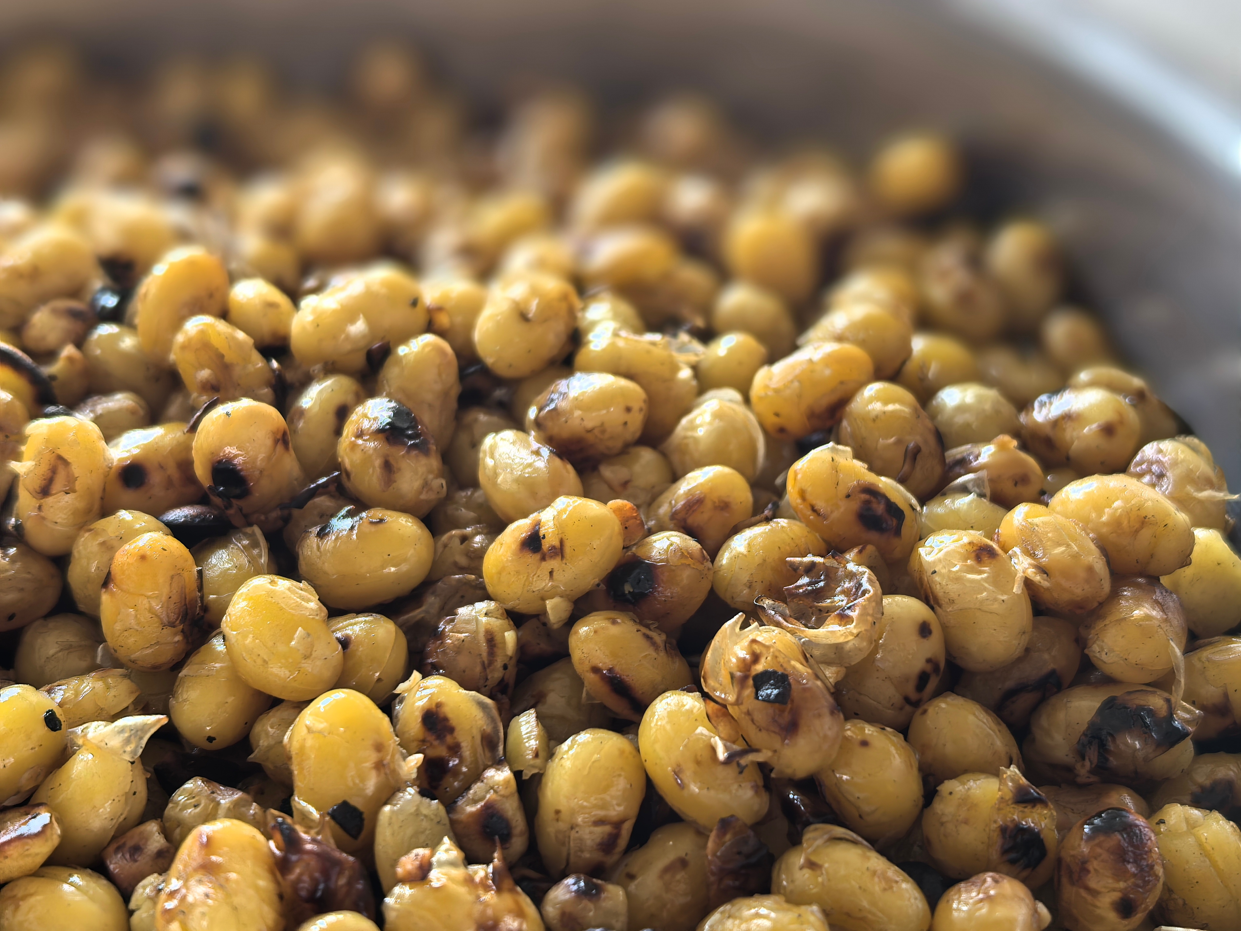 二月二龙抬头有啥习俗 二月二龙抬头，我们这边是剃头吃炒豆。大家那边是啥风俗？早上