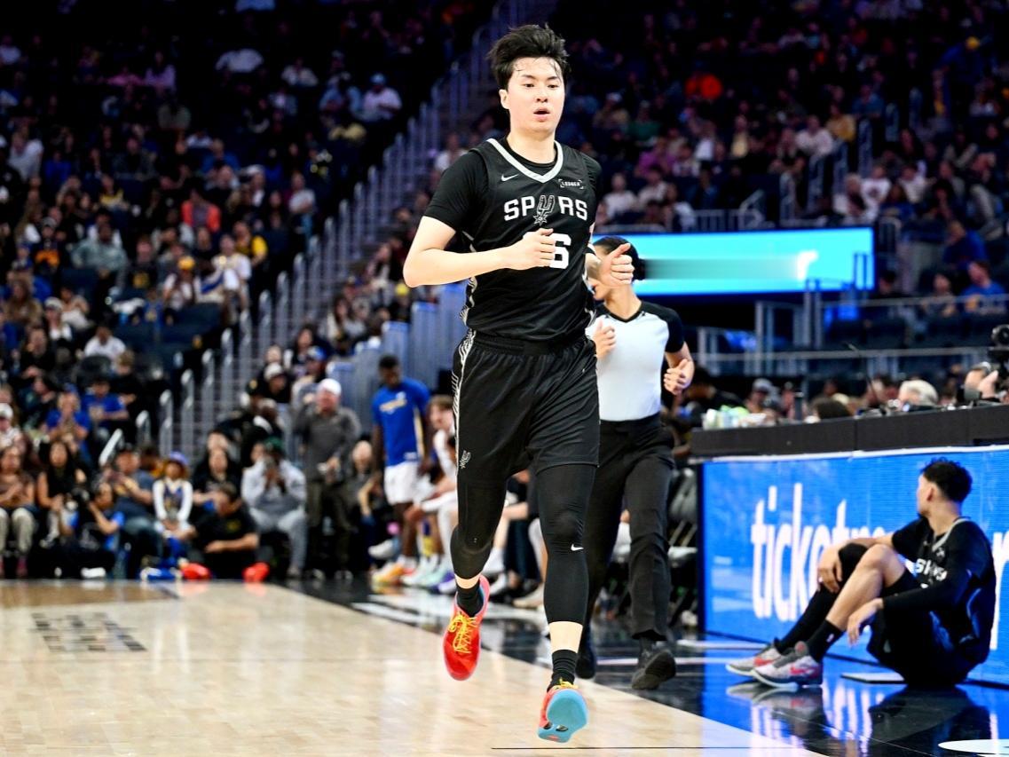 没有战术地位，李贤重也跟不上NBA夏季联赛节奏

继上一场得到0分之后，今天李贤