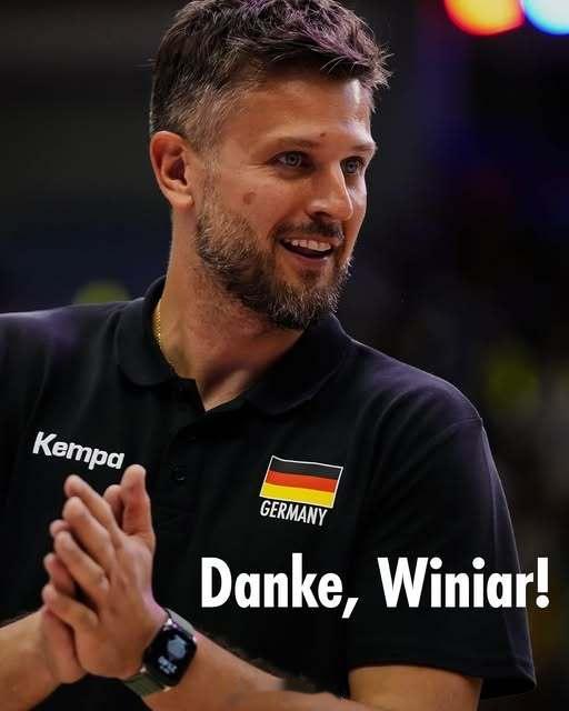 【德国男排主帅突然辞职】 11月12日，德国排协宣布波兰外教维尼亚尔斯基因个人原