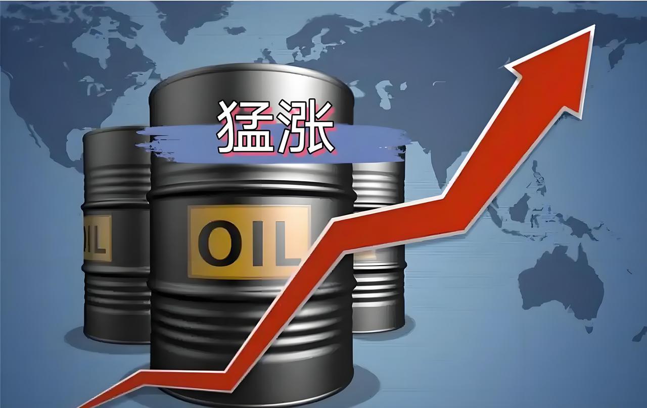 彭博社报道称，由于对俄罗斯的制裁以及乌克兰对俄罗斯炼油厂的打击，美国的燃料价格正