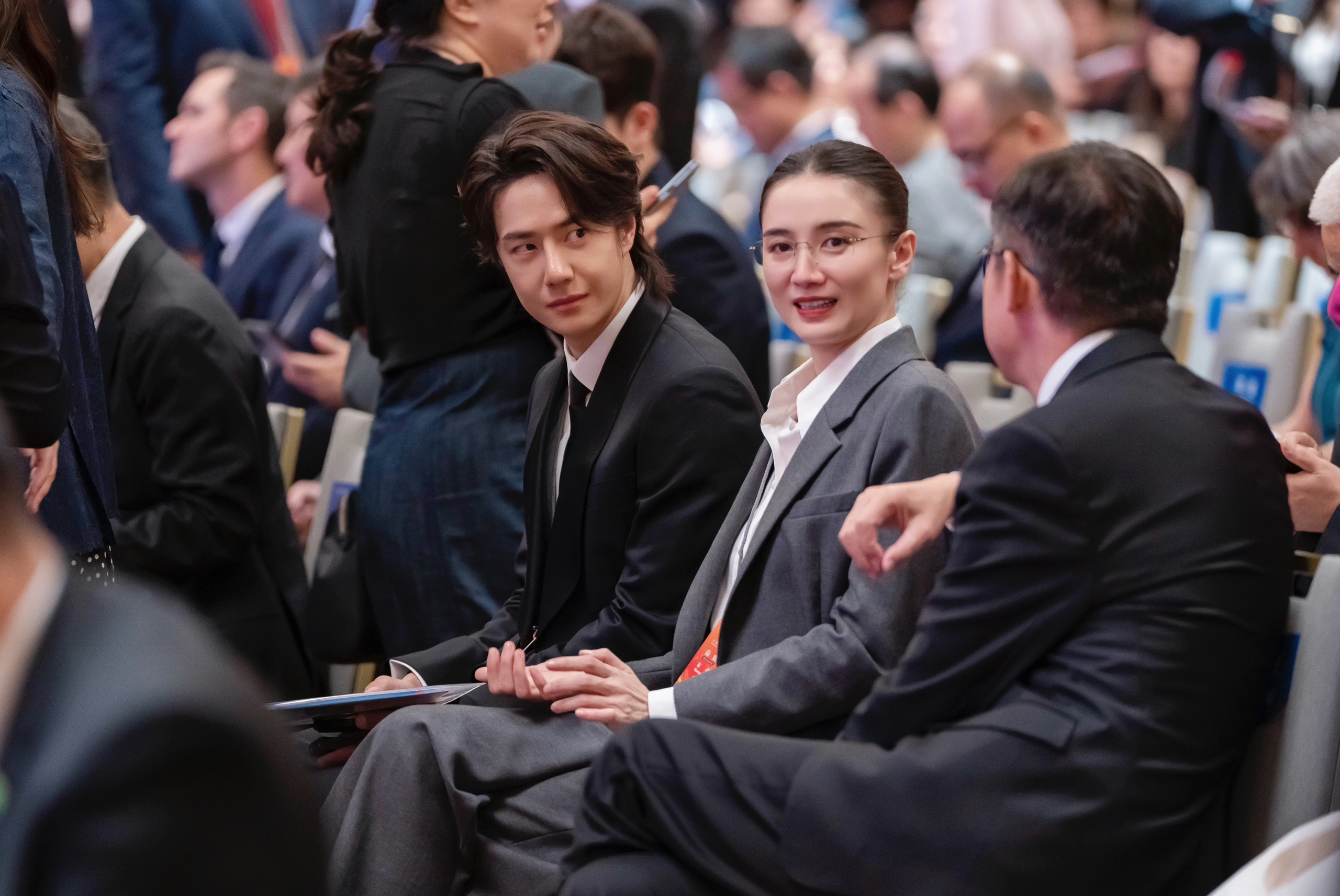 小东西 咋这么可爱王一博[超话] ​​​