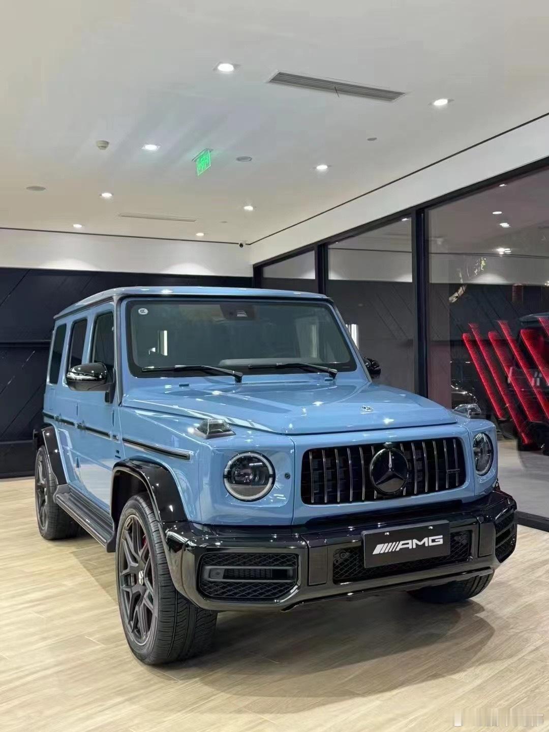 现在G63价格上不去了瓷器蓝、月光石灰等加2X万含消费税 ​​​