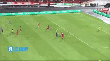 #中国男足何时才能名扬世界?#名扬世家估计是不可能了！谢谢新加坡老铁还是可以的！