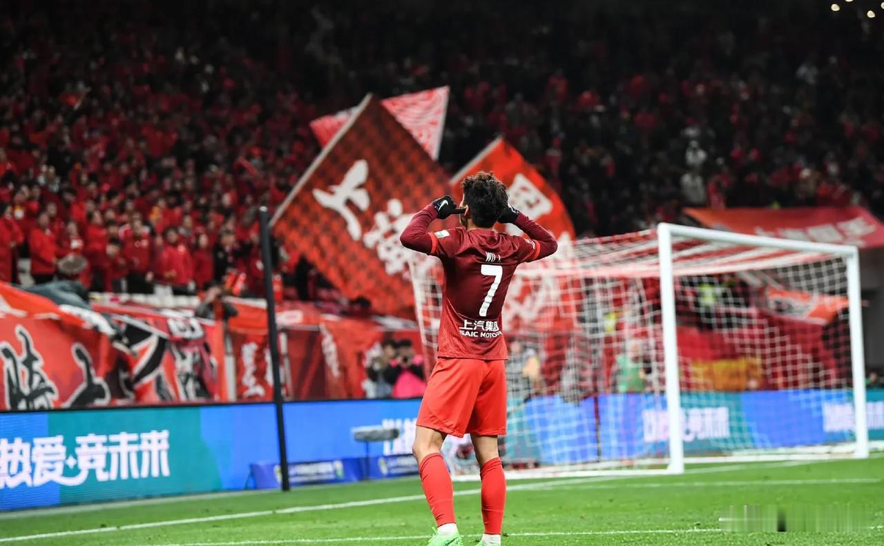 没搞错吧？中超官方首轮最佳球员评选，武磊入围没什么毛病，本土球员＋梅开二度，在这