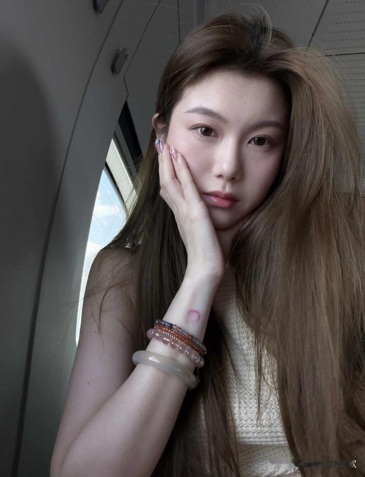 很多人不会理解
🎵这是我选择的生活
足协杯
上海海港
中超 不被理解是常态
客