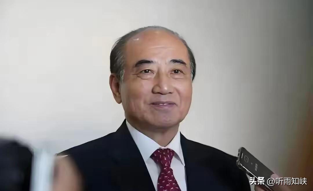 柯志恩向韩国瑜发出邀请！有望与王金平同台，或再现“韩流”？

韩国瑜在24日前往