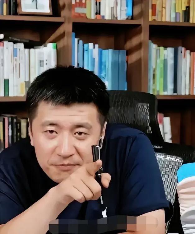 张雪峰曾一针见血表示：“高考，是农村孩子唯一的翻身机会，是中国最公平的制度，没有