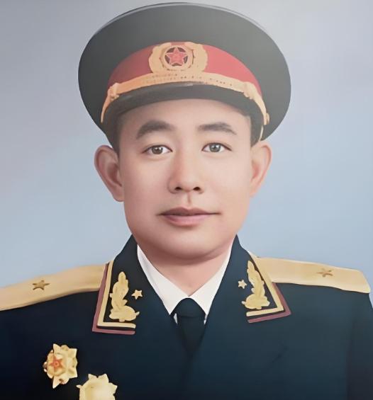 1951年，一群志愿军在撤退时，猛然发现眼前狭隘的山谷中，竟出现了成千上万个美军