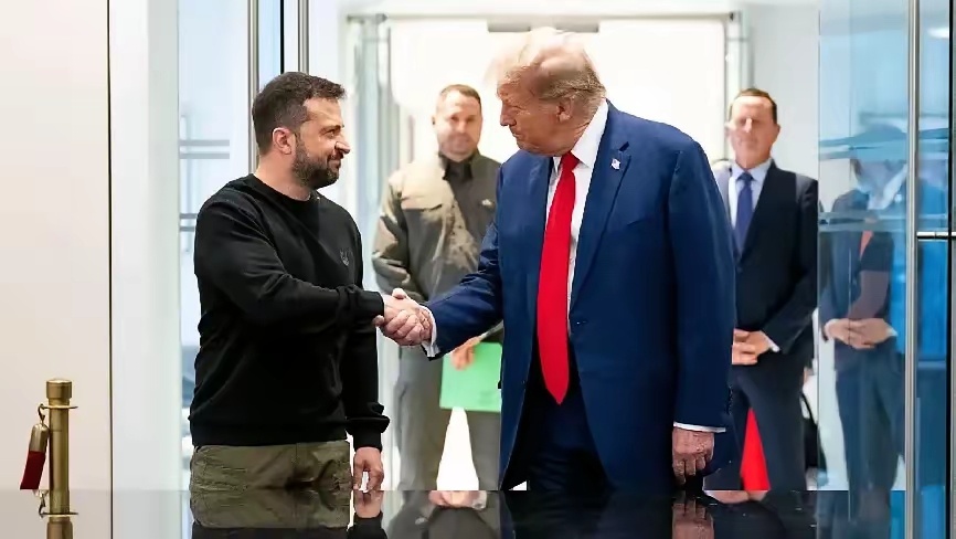 美国真是闹了个天大的笑话！美国原以为，俄乌战争，美国先给乌克兰支助一千亿美元，然