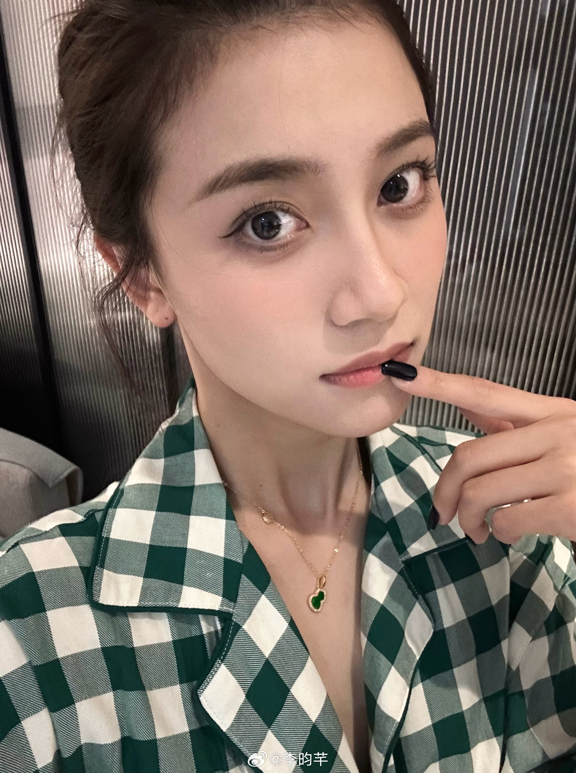 马上新年啦 不应该拥有一个美好寓意的首饰吗葫芦寓意事业顺遂 财源广进 最近很喜欢