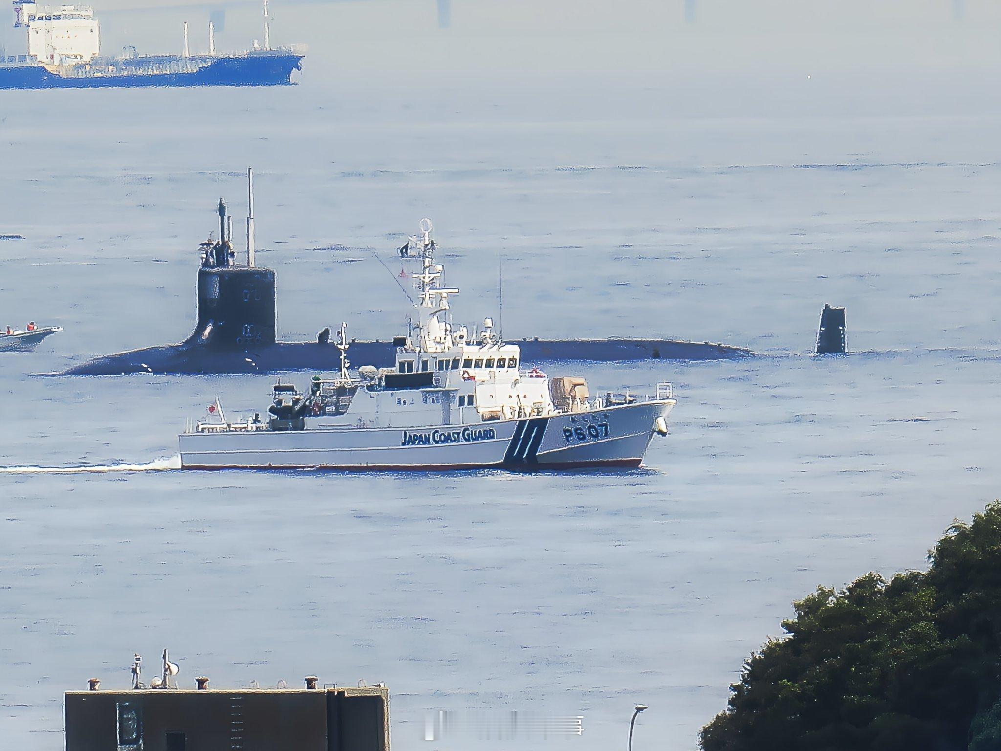 每天认识一件兵器烽火问鼎计划 2025 年 11 月 2 日，美国海军弗吉尼亚级