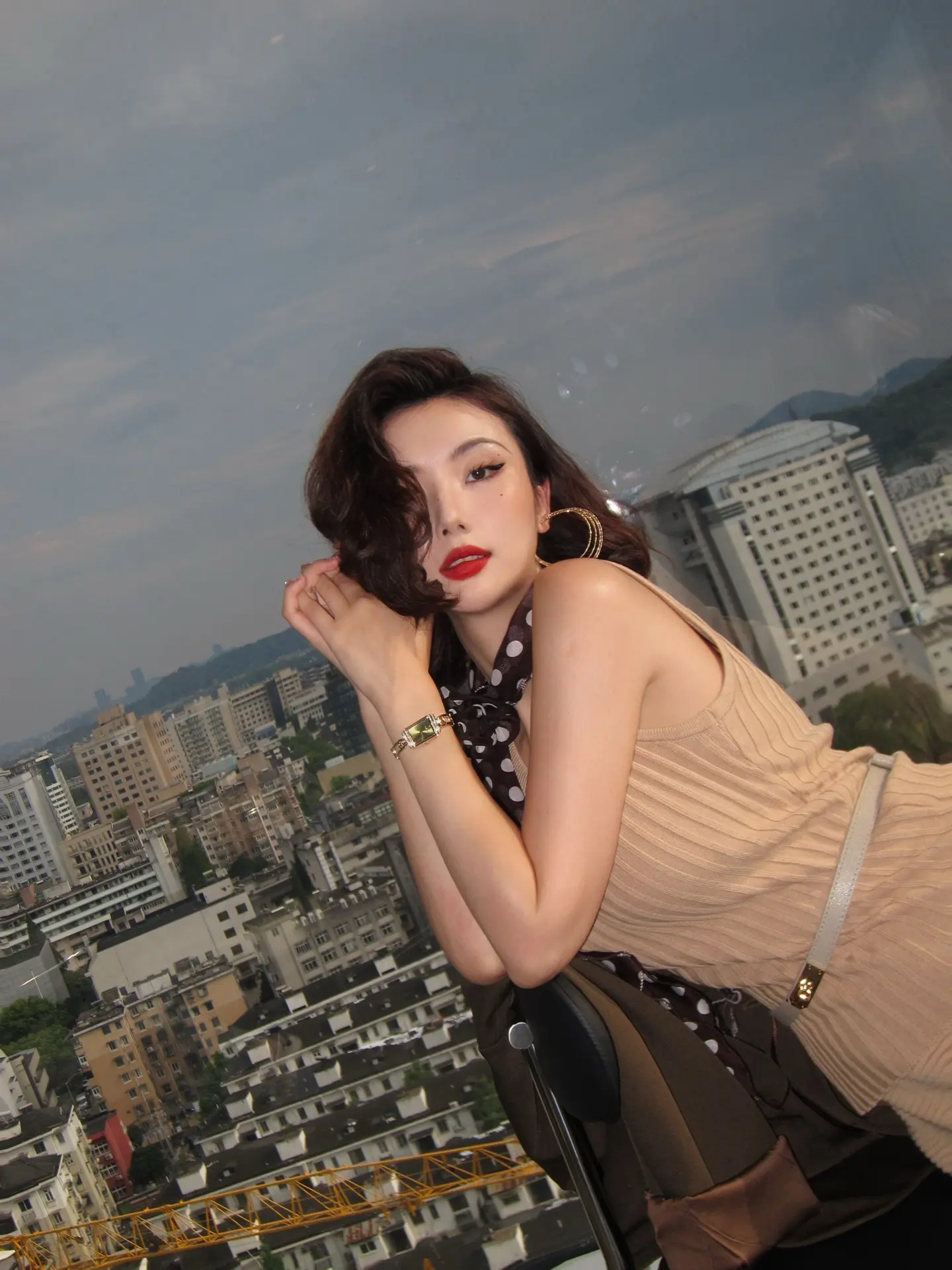 手表戴在手上才漂亮 钱花在自己身上才值得