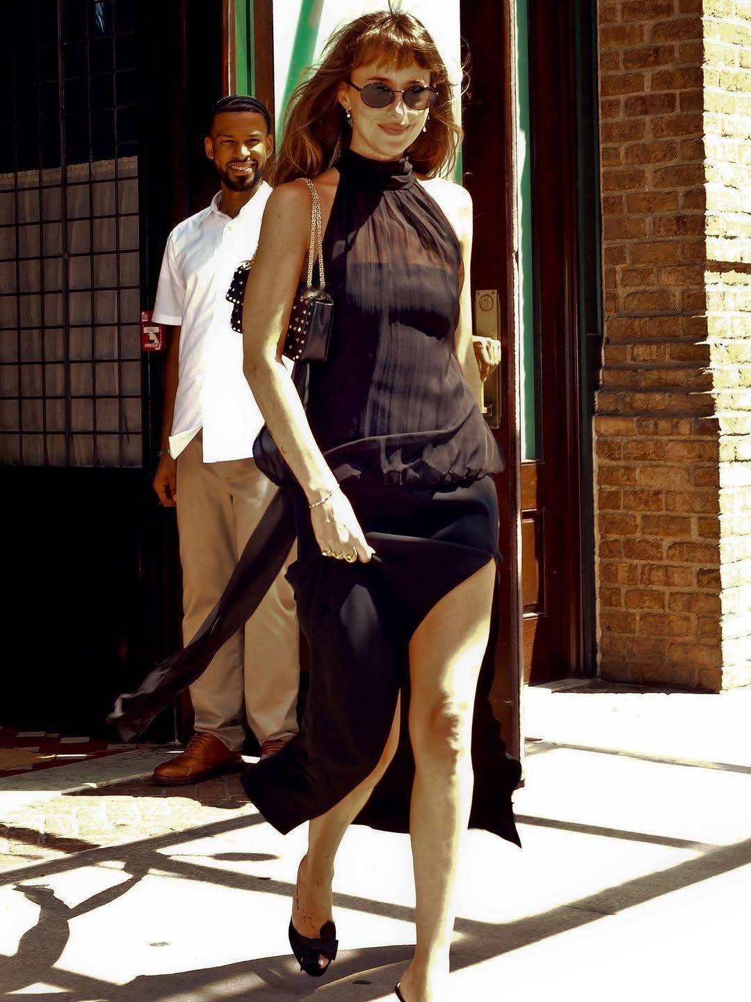 Dakota Johnson 