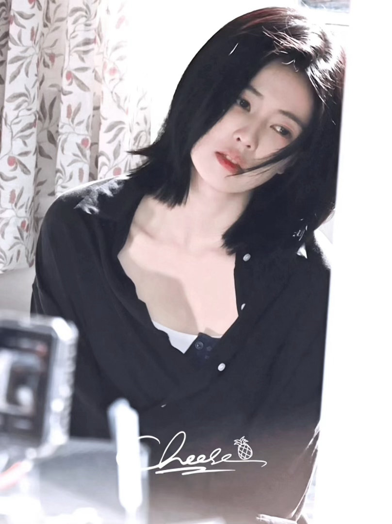 白鹿王韵娜 ☁️白鹿开到荼蘼 “你像蹁跹的蝴蝶，来访了我迷茫的春天”"𝓨𝓸?