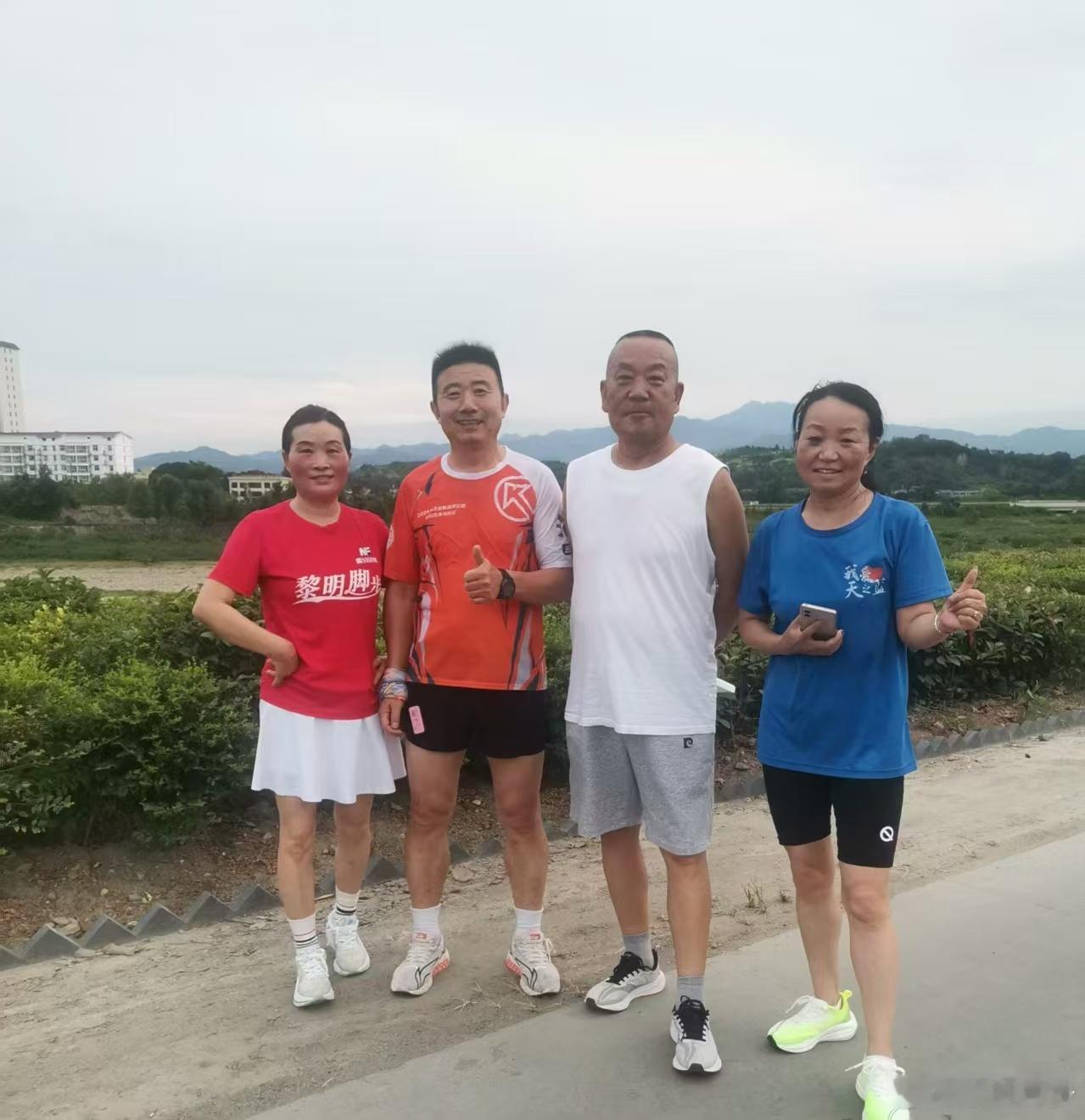 安康黎明脚步：时间会证明一切，包括你的努力和汗水。 