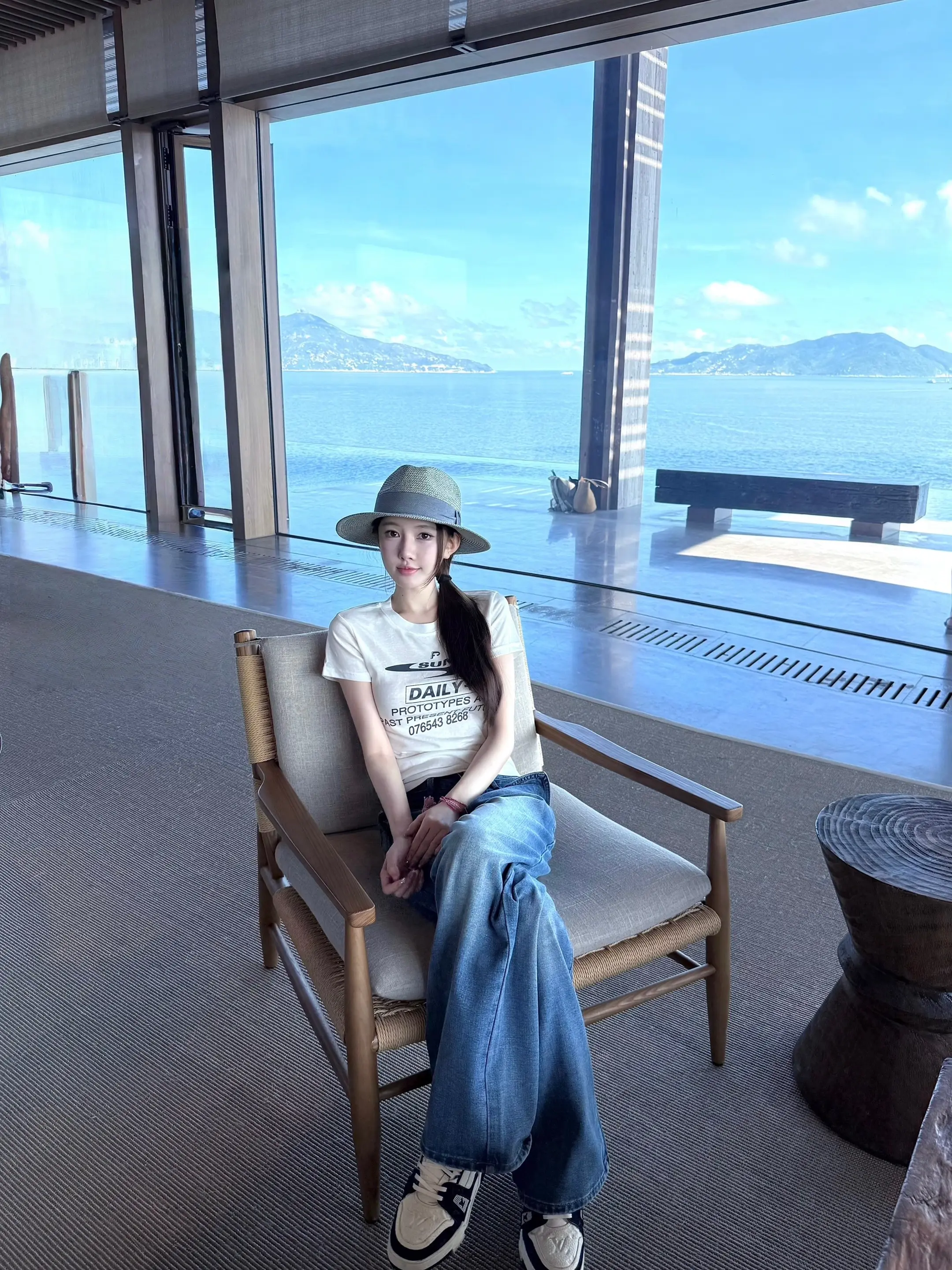 只媚女