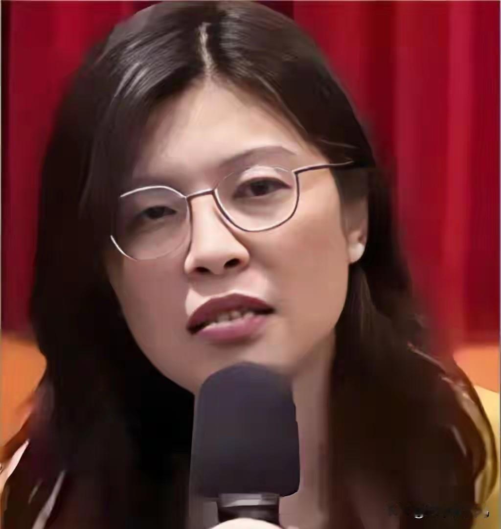 蔡正元说
郑丽文还有机会
大陆过两天就给高市发贺电

蔡正元近期在节目中的一番话