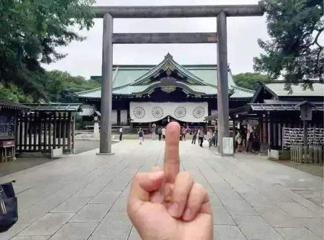 今天头条怎么突然发现那么多日本人的视频，而且很多是女的穿和服的，你们有刷到吗？