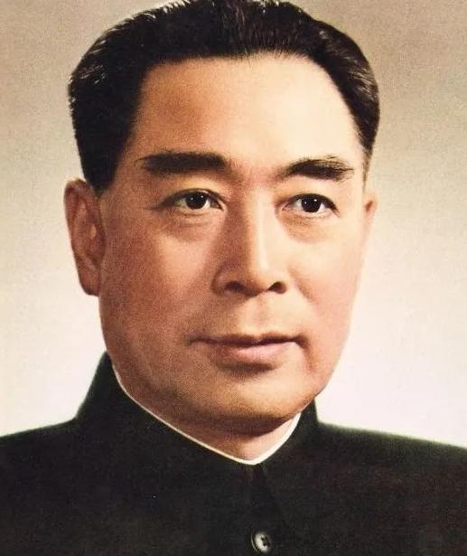 开国总理，为什么是周恩来？三大硬核必备条件，缺一个都不行！
 
新中国搭建初期，