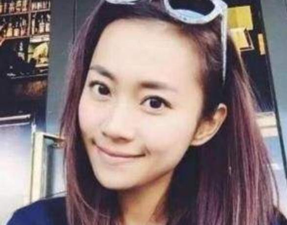 她放弃牛津大学嫁给了“永安百货太子爷”郭永淳。8年婚姻，做了10次肠胃切除手术，