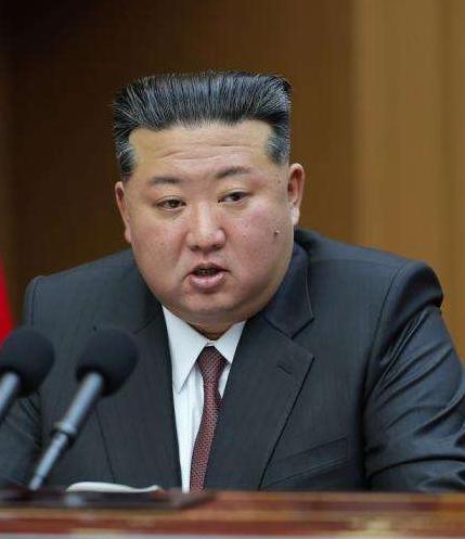 就在刚刚，
 
朝鲜领导人金正恩正式宣布，
 
3月24日，据韩联社引述朝中社报