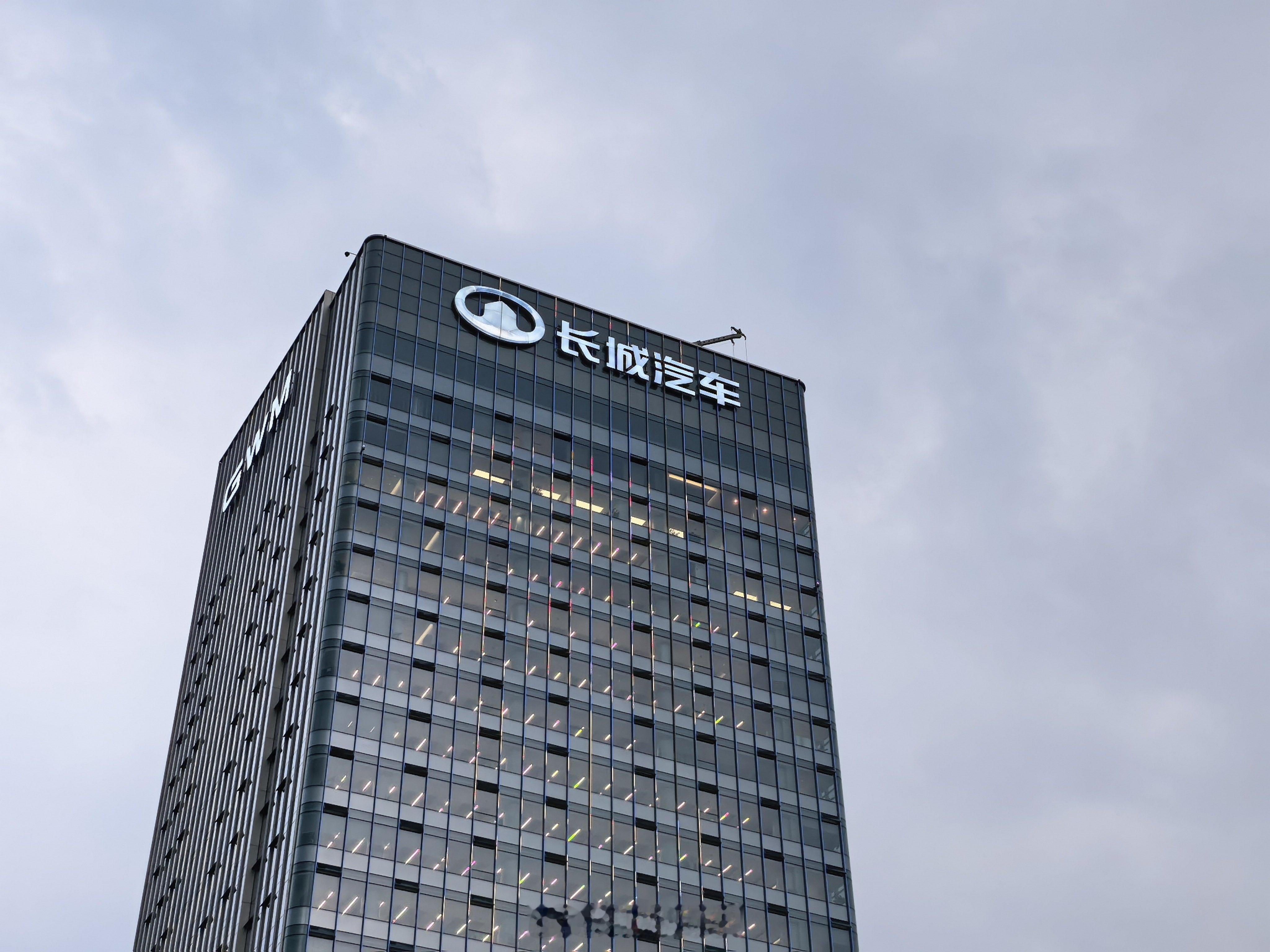 魏牌高山7 SUV版发布会来啦魏牌高山 保定·保定爱情城酒店