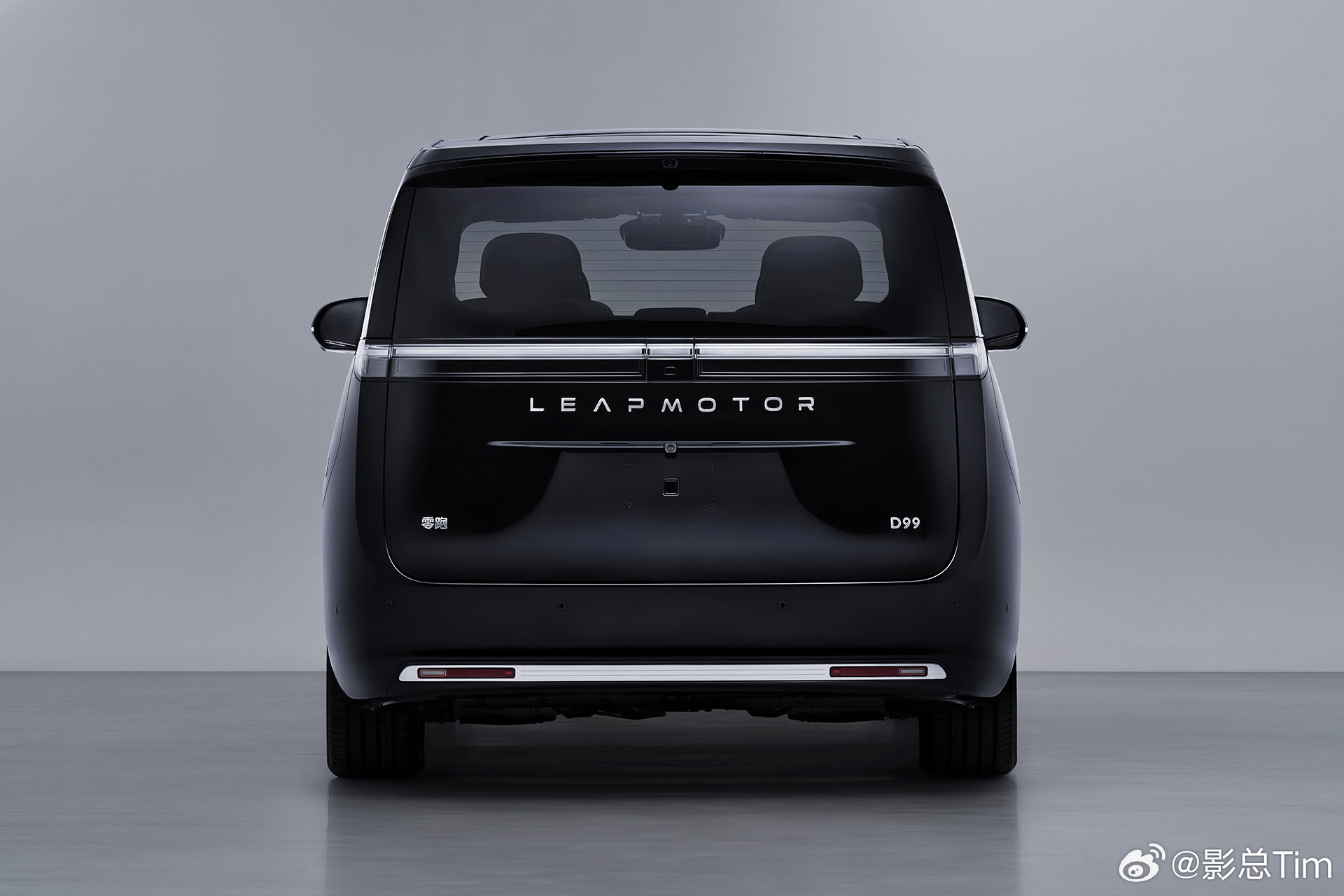 零跑 D99 工信部最新的公告图信息来了，作为2026年MPV市场的重磅选手之一