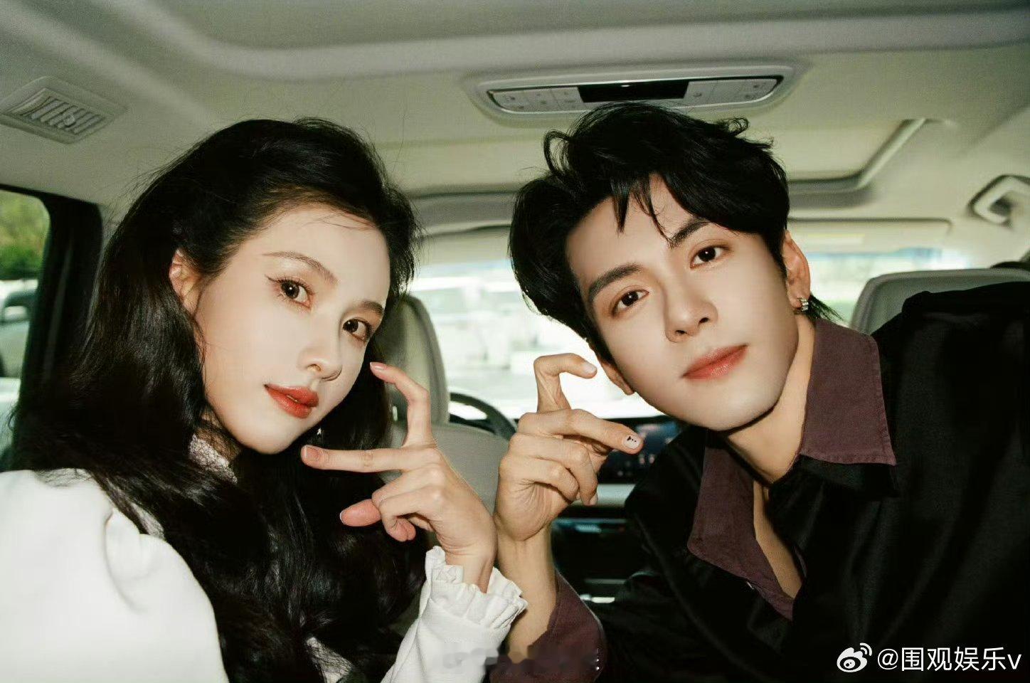 陈都灵曾舜晞脸颊比心陈都灵曾舜晞车内比心自拍 哇偶，太甜了吧，我受不了了，我该看