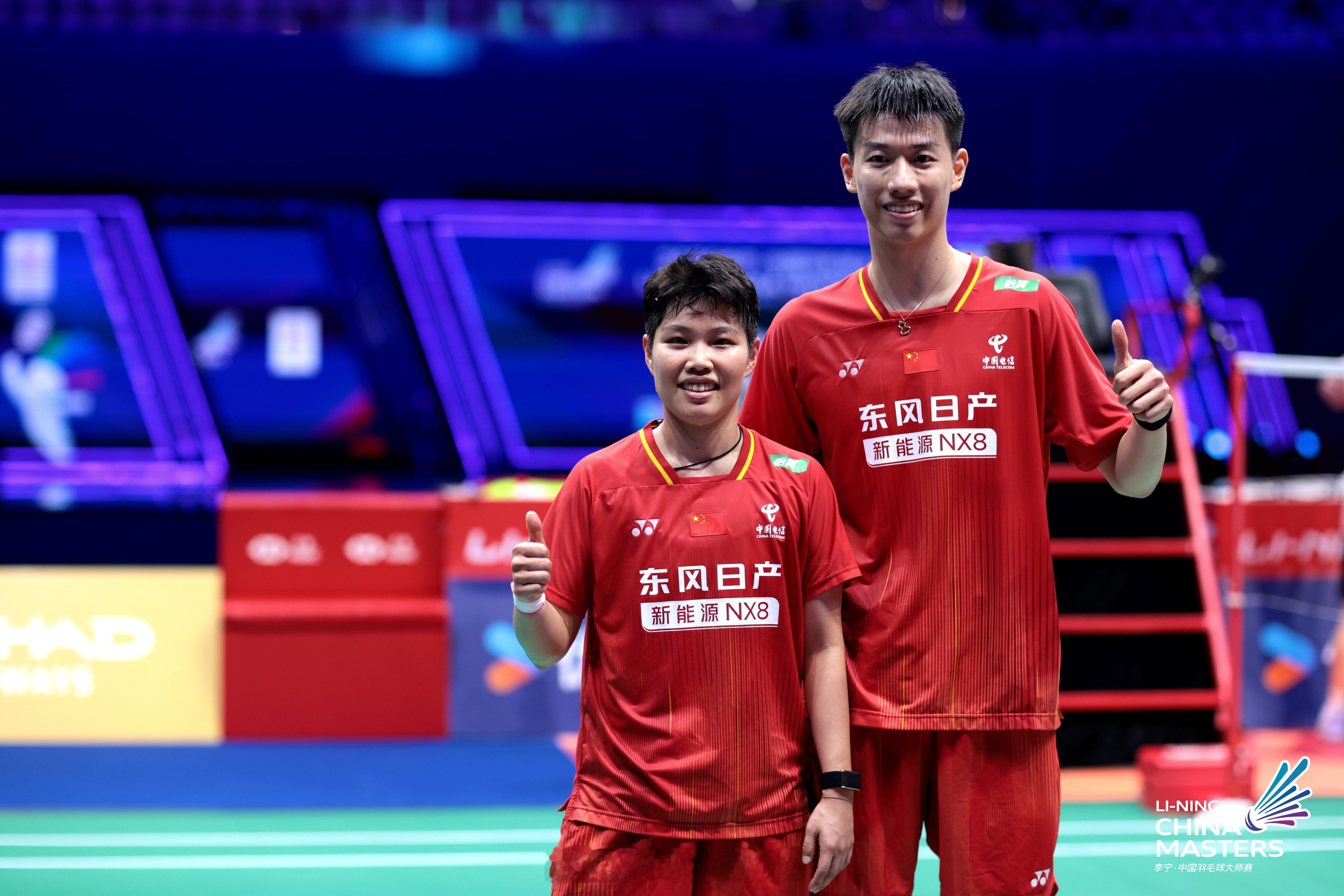 “凤凰”组合中国大师赛夺冠！中国大师赛混双决赛：冯彦哲/黄东萍 21-19、21