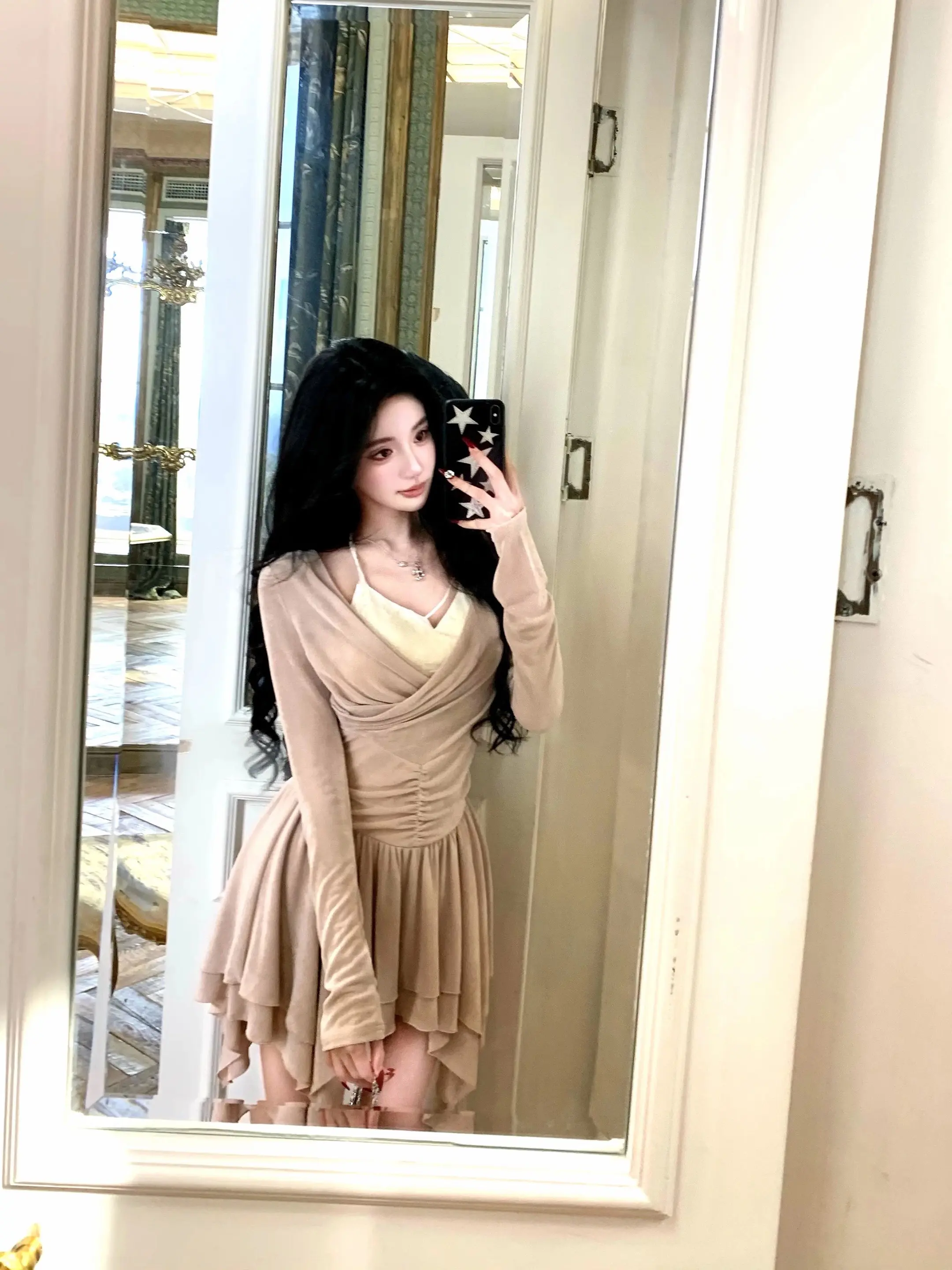 想了半天漂亮的话 发现漂亮的是我。