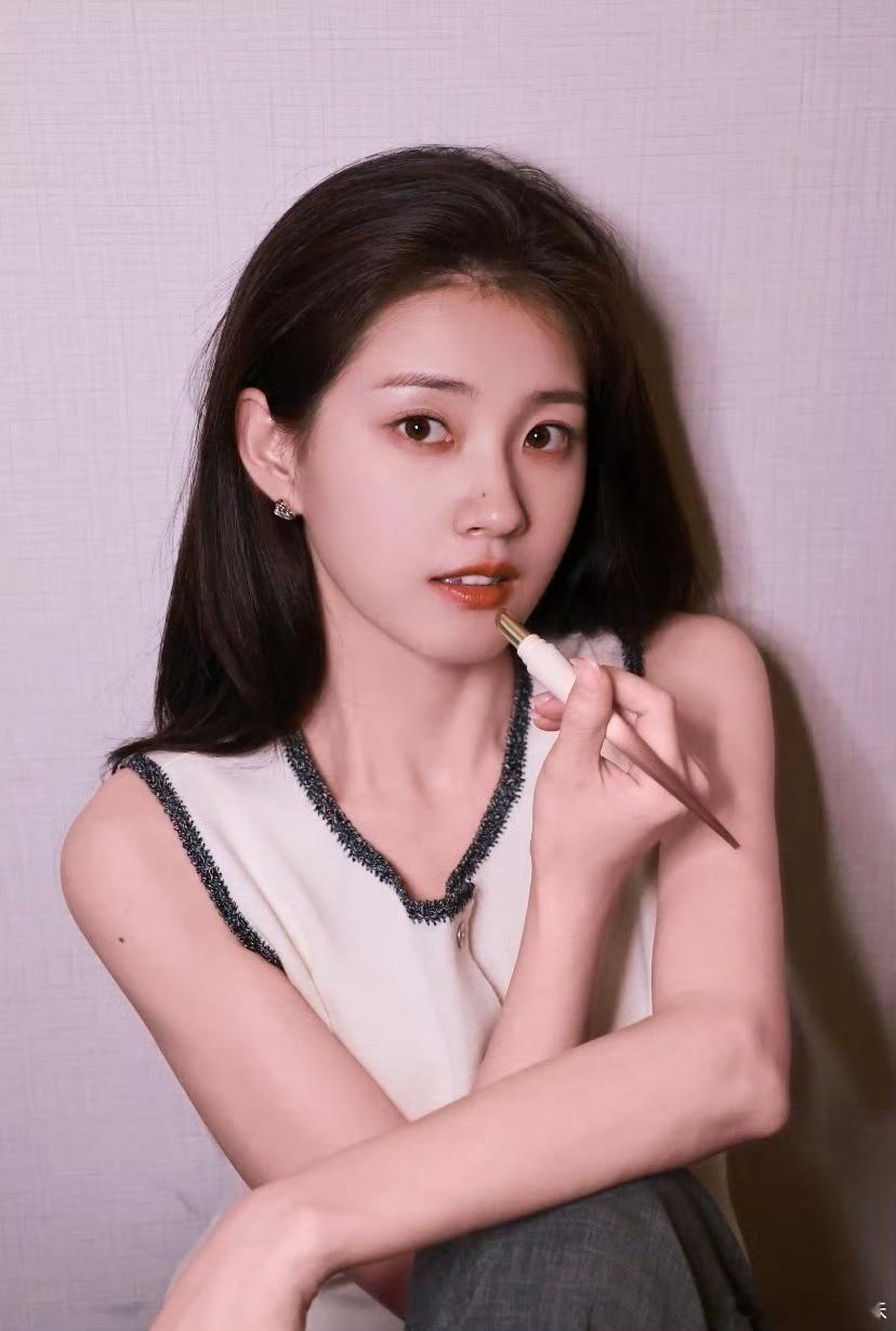 曝郭宇欣一直喜欢背后说人闲话曝郭宇欣背后说闲话人设崩塌，私下吐槽周也录音曝光，表