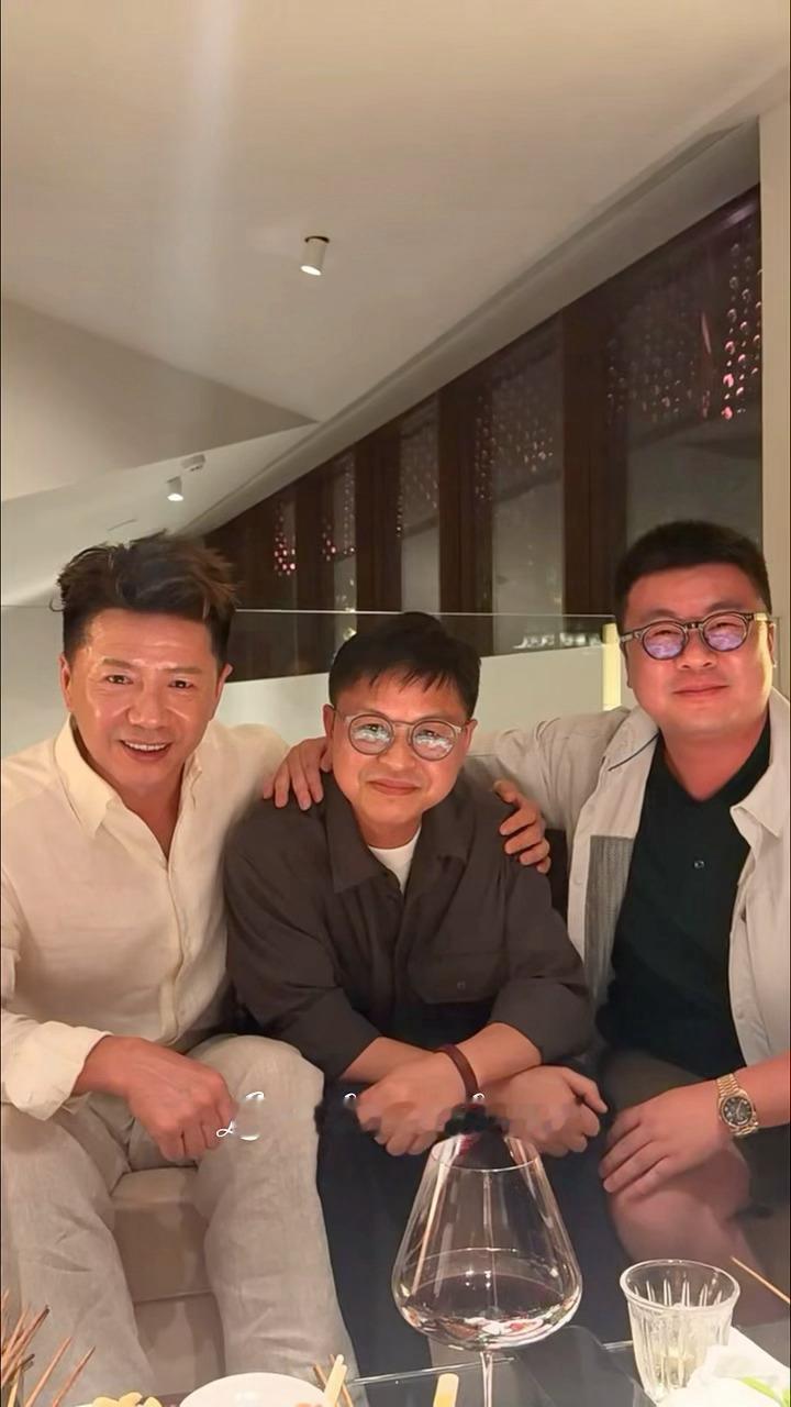 等今天段奕宏出现[色]期待新妆造 ​​​