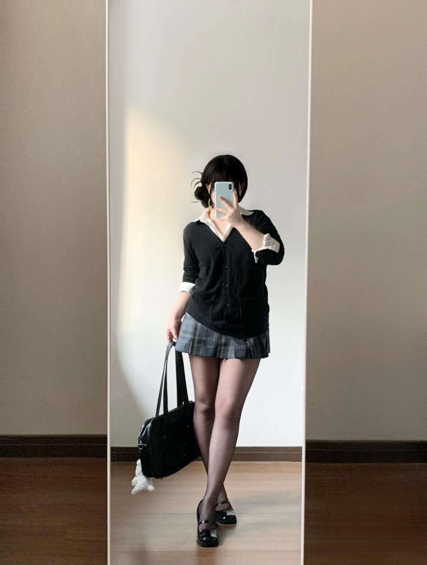 jk制服搭黑丝学姐感拉满啦！ootd穿搭