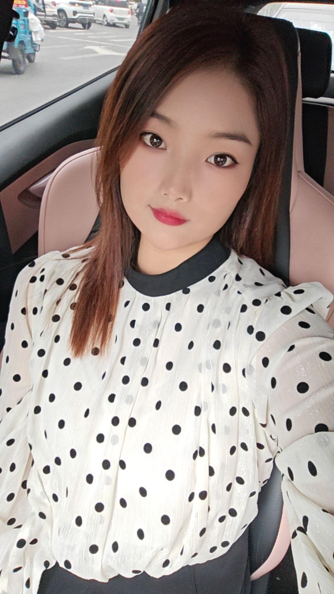 昨天晚上梦见你了，不知道是你想我了，还是我想你了，醒来之后很难过，原来...