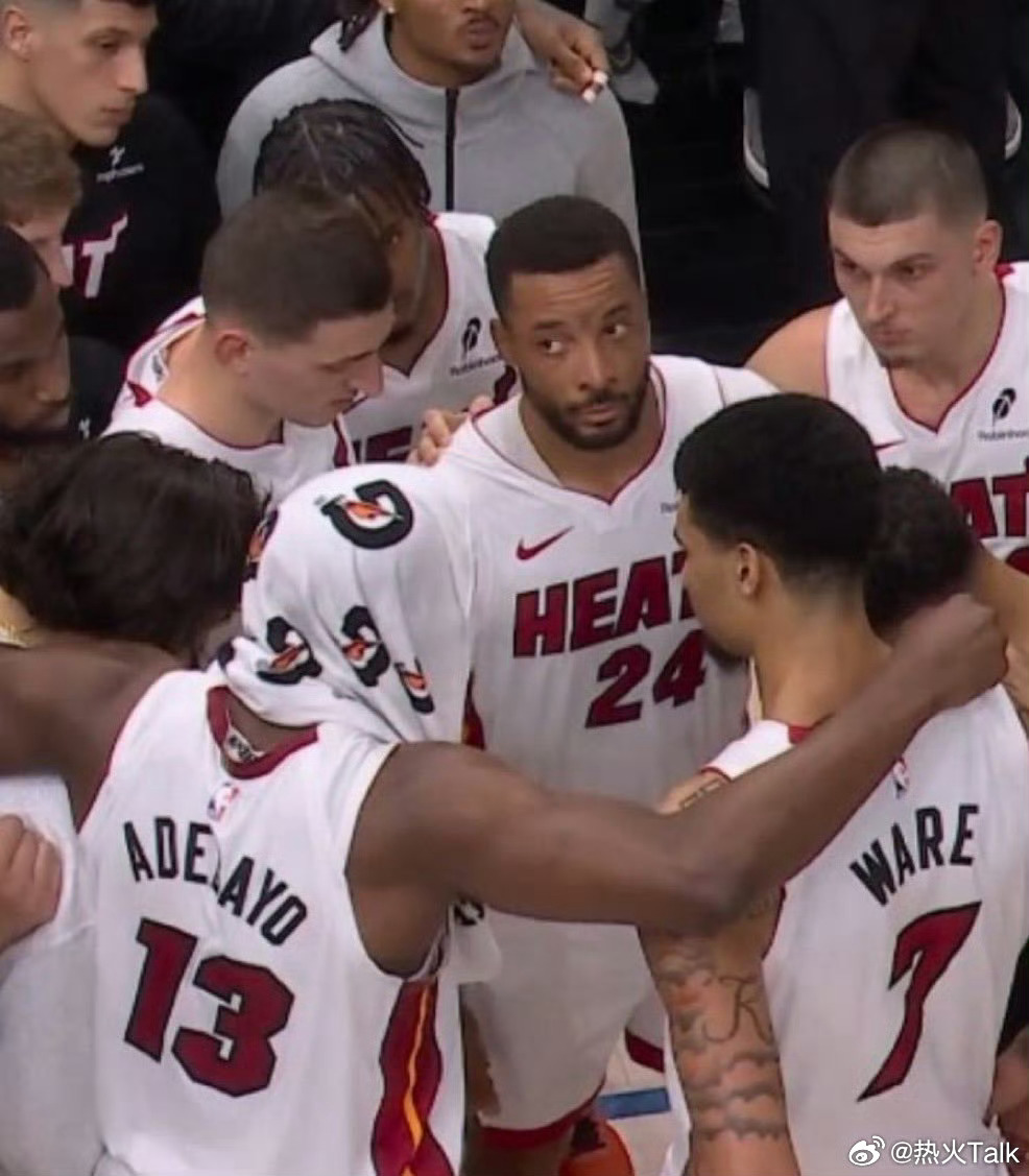 据NBA记者Rob Murrows报道，热火在今天输给多伦多猛龙后，热火在更衣室