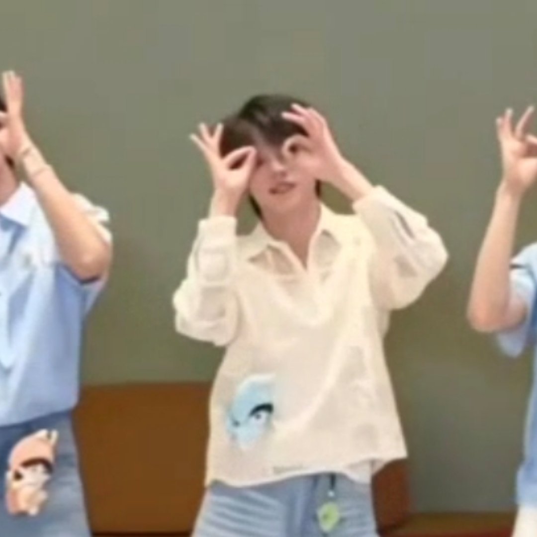 为什么小孩要听话，为什么爸爸爱妈妈，为什么看见冰激凌，就让人口水流不停🤤 
